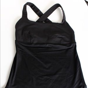 Lululemon tank with built in bra